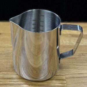 Joe-Frex-mk05m-Milchkännchen-590ml-mit-Skala